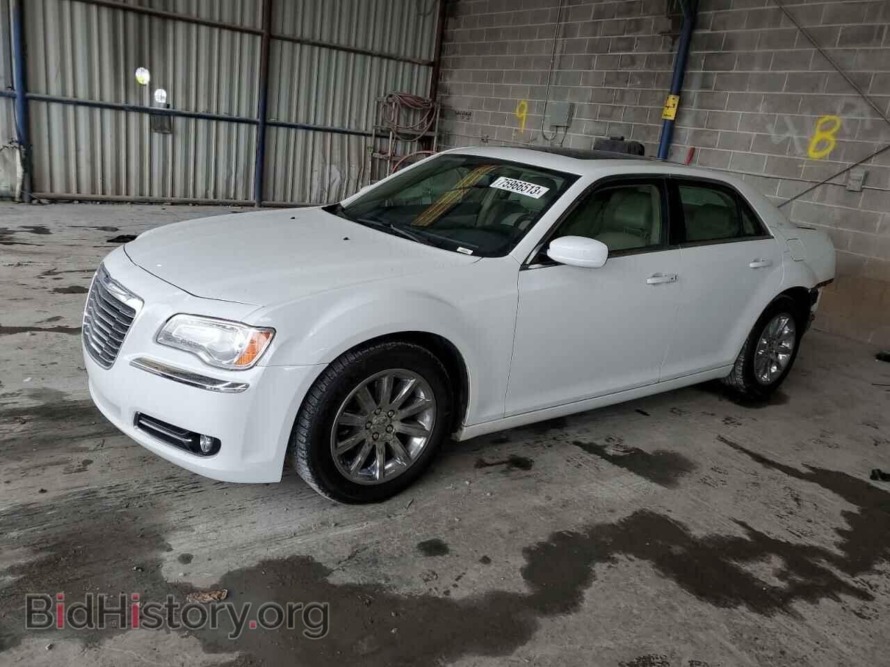 Фотография 2C3CCAAG7EH305914 - CHRYSLER 300 2014