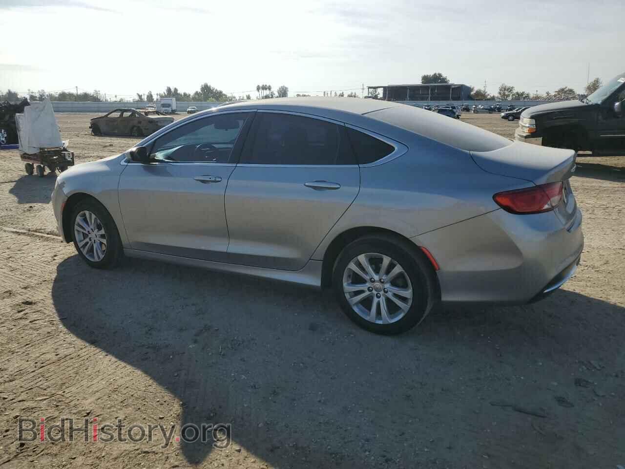 2015 CHRYSLER 200 - VIN: 1C3CCCABXFN613801 - Фото 2