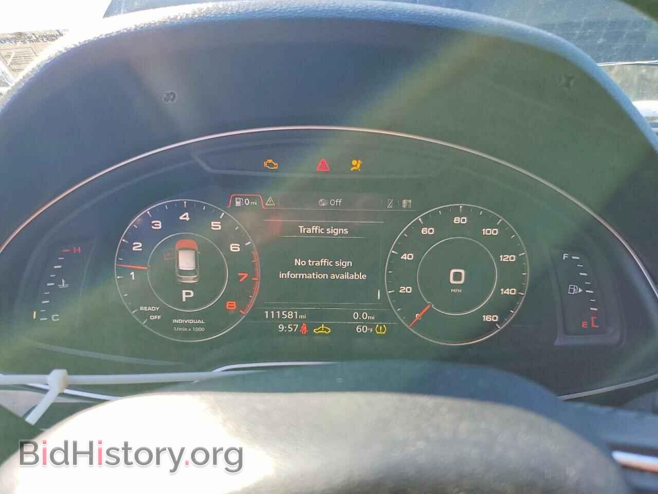 2018 AUDI Q7 - VIN: WA1VAAF70JD035638 - Фото 9