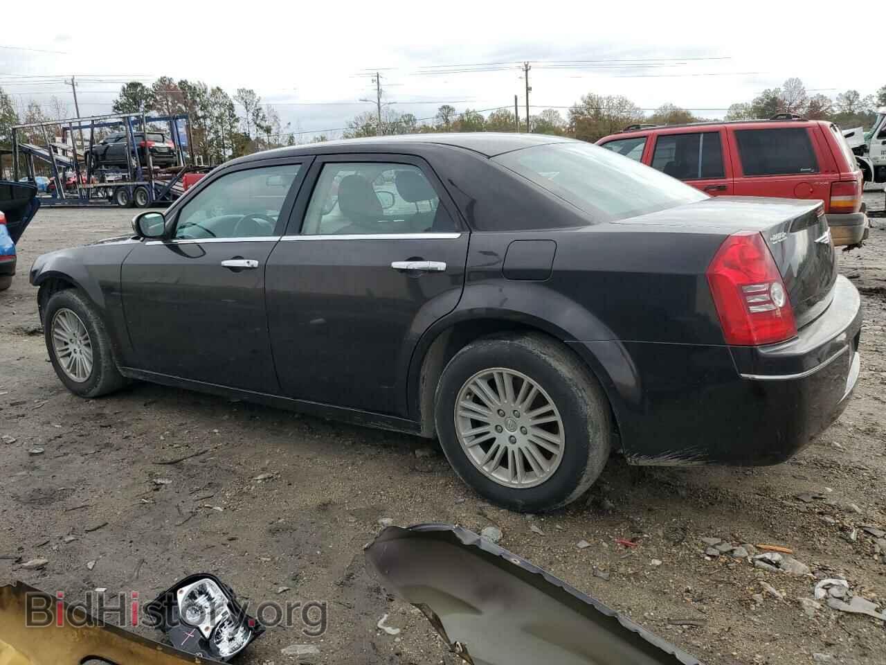 2010 CHRYSLER 300 - VIN: 2C3CA4CD2AH155053 - Фото 2