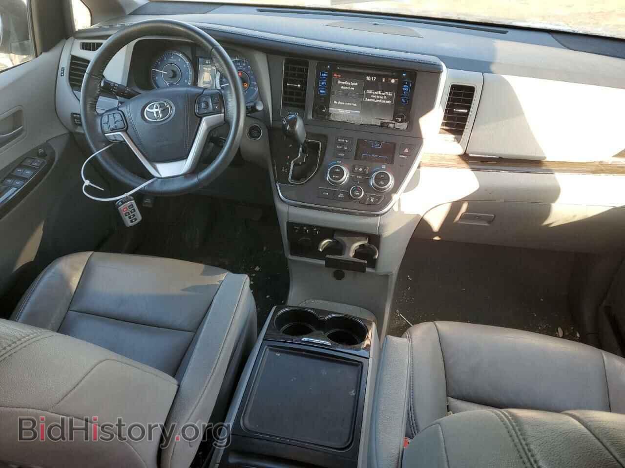 2017 TOYOTA All Models - VIN: 5TDYZ3DC5HS863545 - Фото 8