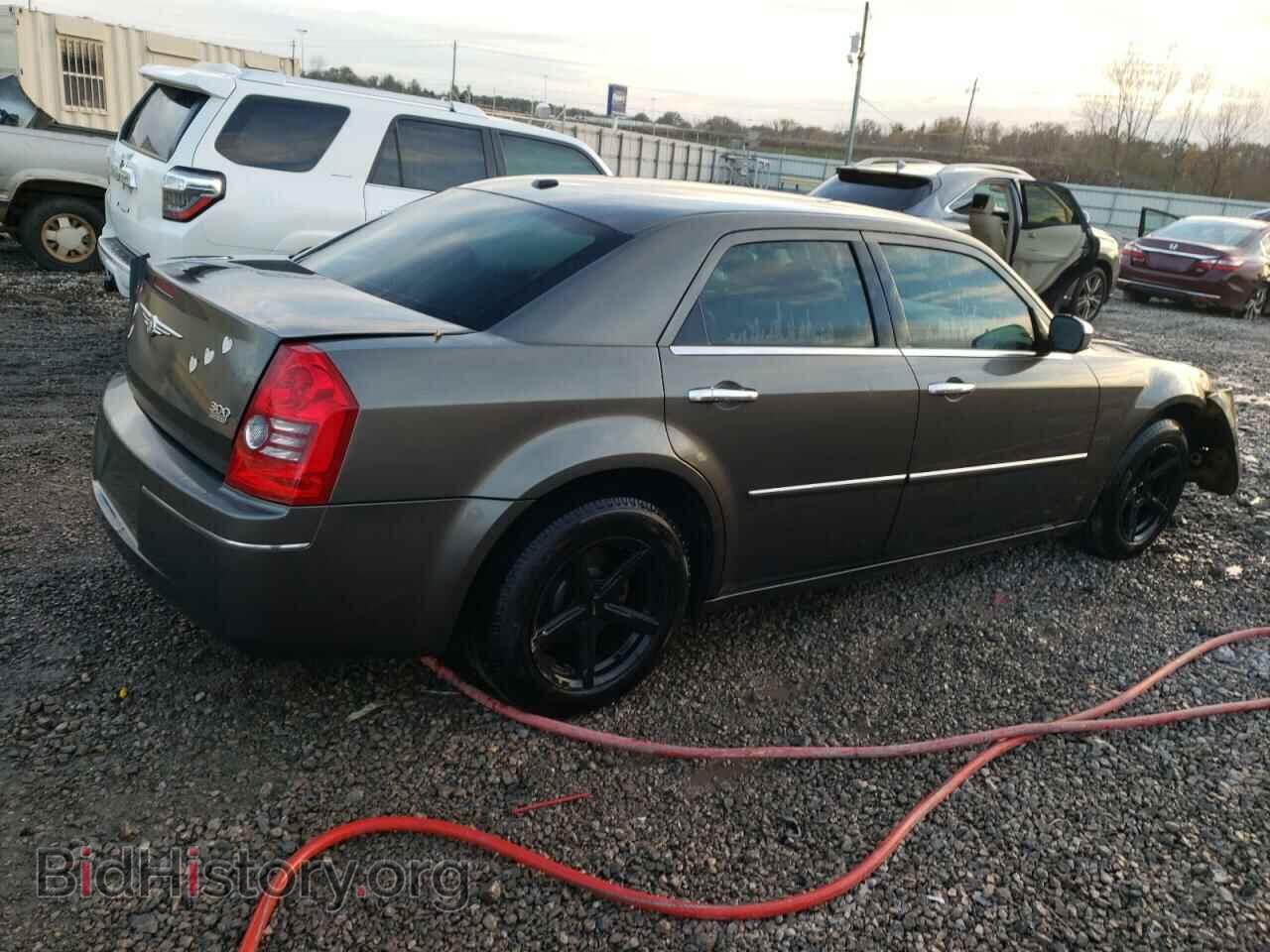 2010 CHRYSLER 300 - VIN: 2C3CA5CV3AH192594 - Фото 3