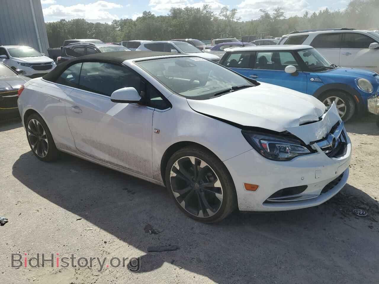 2019 BUICK CASCADA - VIN: W04WH3N50KG302448 - Photo 4