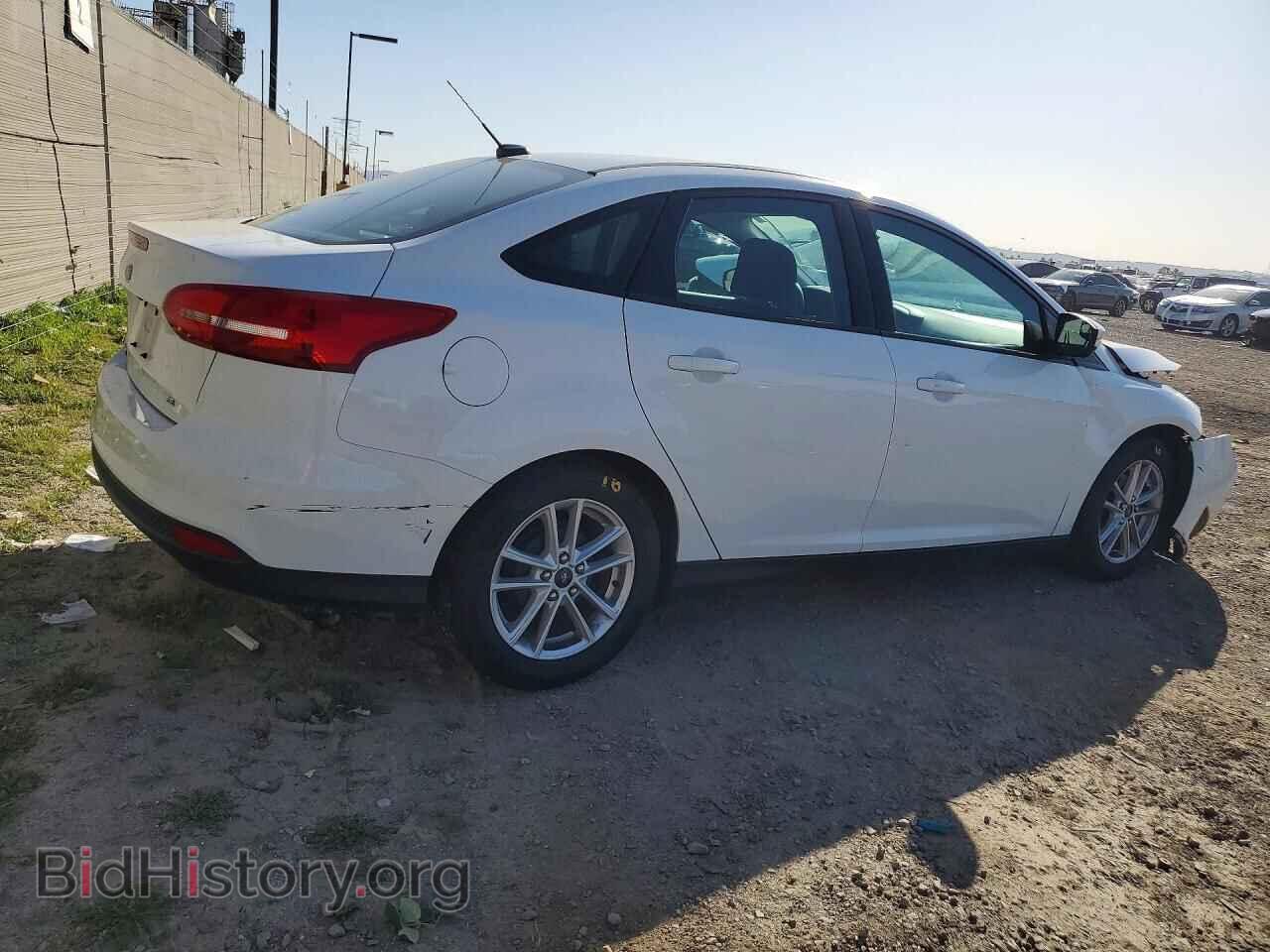 2017 FORD FOCUS - VIN: 1FADP3F24HL304424 - Фото 3