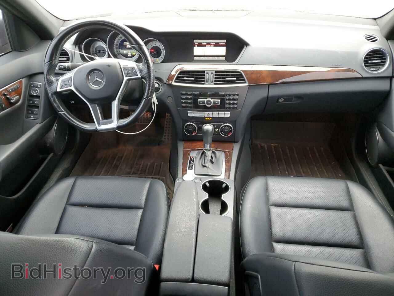 2014 MERCEDES-BENZ C-CLASS - VIN: WDDGF8AB4EA960439 - Фото 8