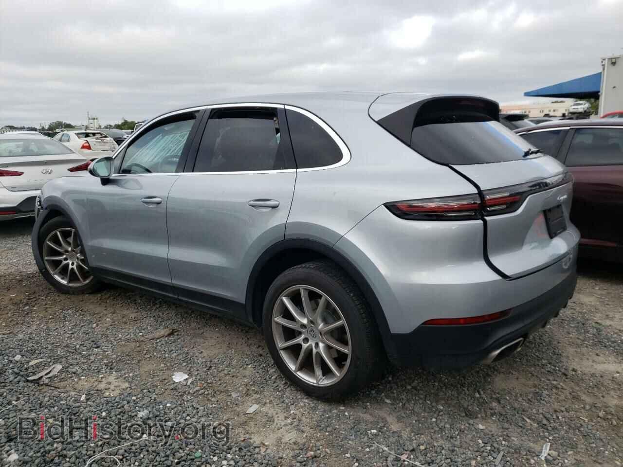 2020 PORSCHE CAYENNE - VIN: WP1AA2AY5LDA06048 - Photo 2