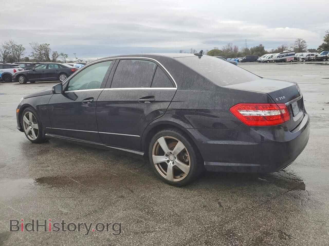 2011 MERCEDES-BENZ E-CLASS - VIN: WDDHF5GB3BA320325 - Фото 2