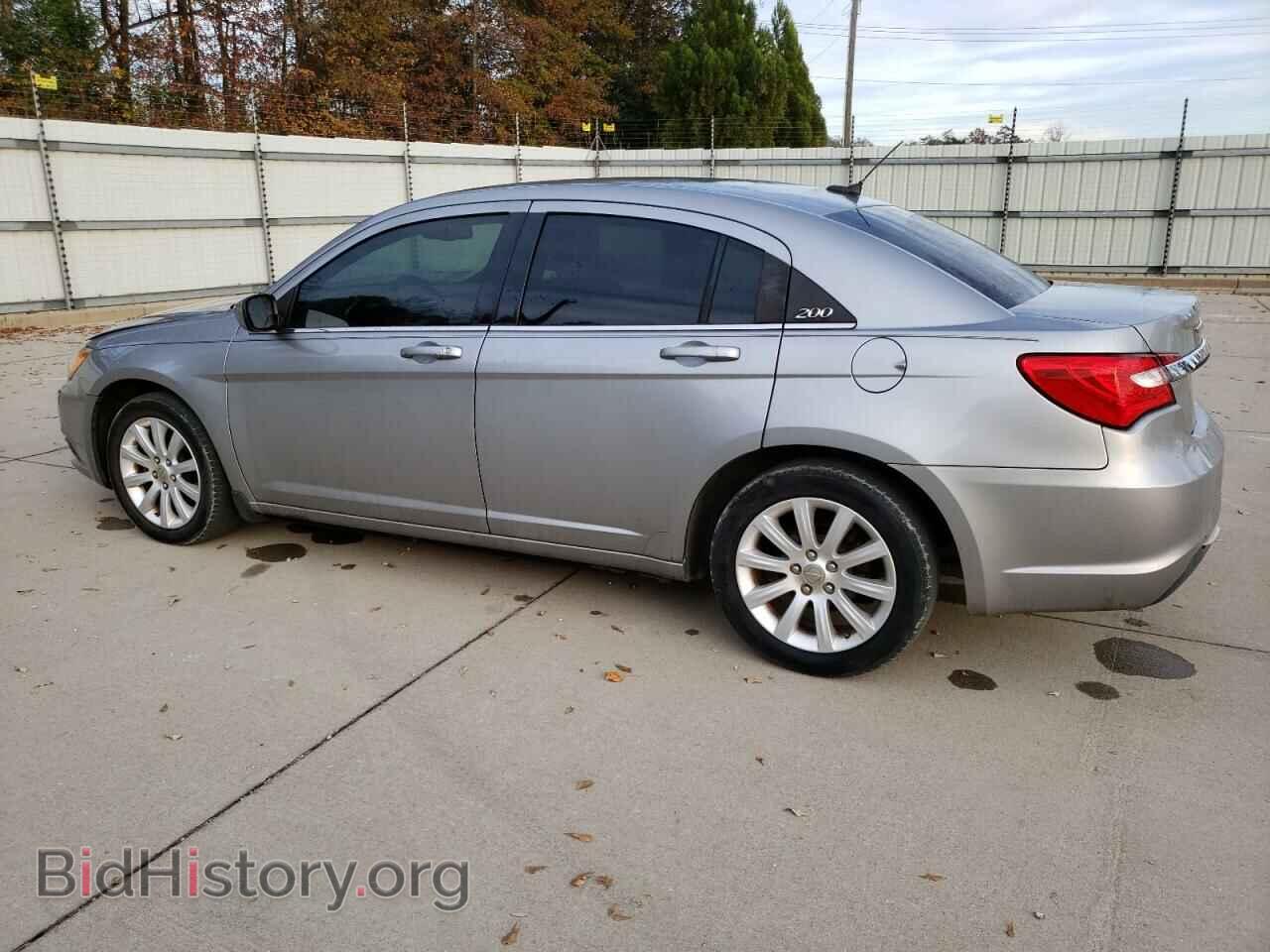 2014 CHRYSLER 200 - VIN: 1C3CCBBB0EN150560 - Фото 2