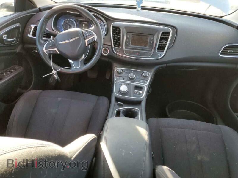 2015 Chrysler 200 (VIN 1C3CCCAB7FN663927) — photo 8 of 12