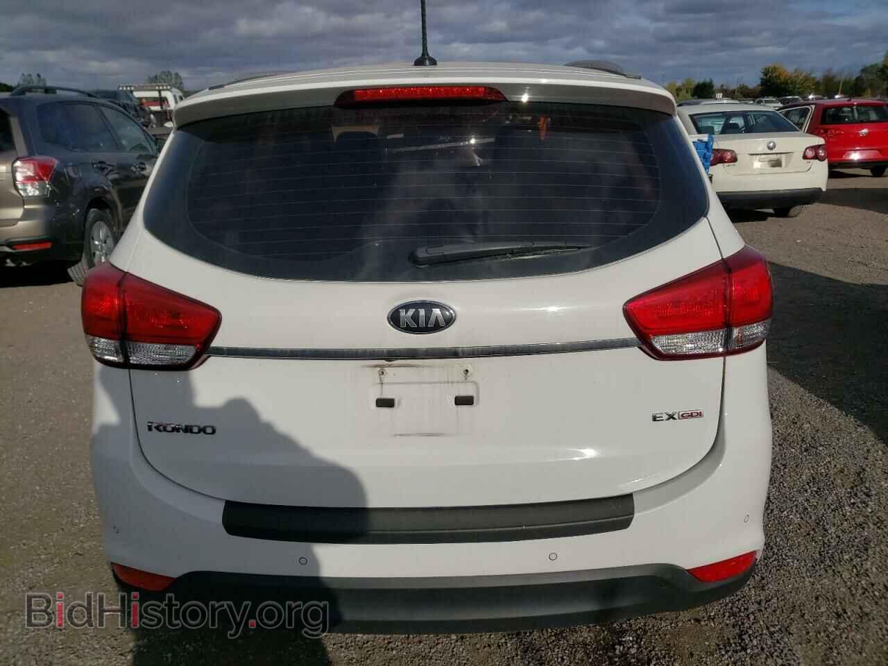 2014 KIA RONDO - VIN: KNAHU8A30E7017813 - Фото 6