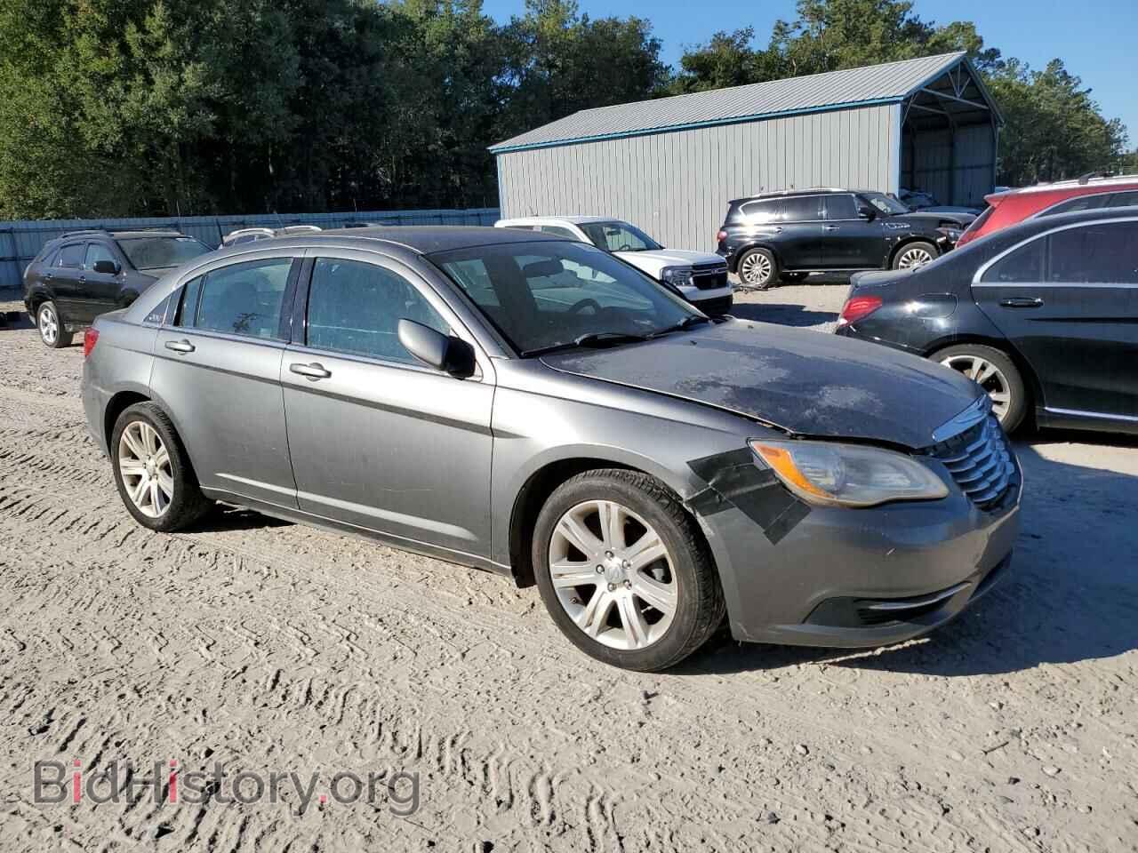 2013 CHRYSLER 200 - VIN: 1C3CCBAB6DN698157 - Фото 4