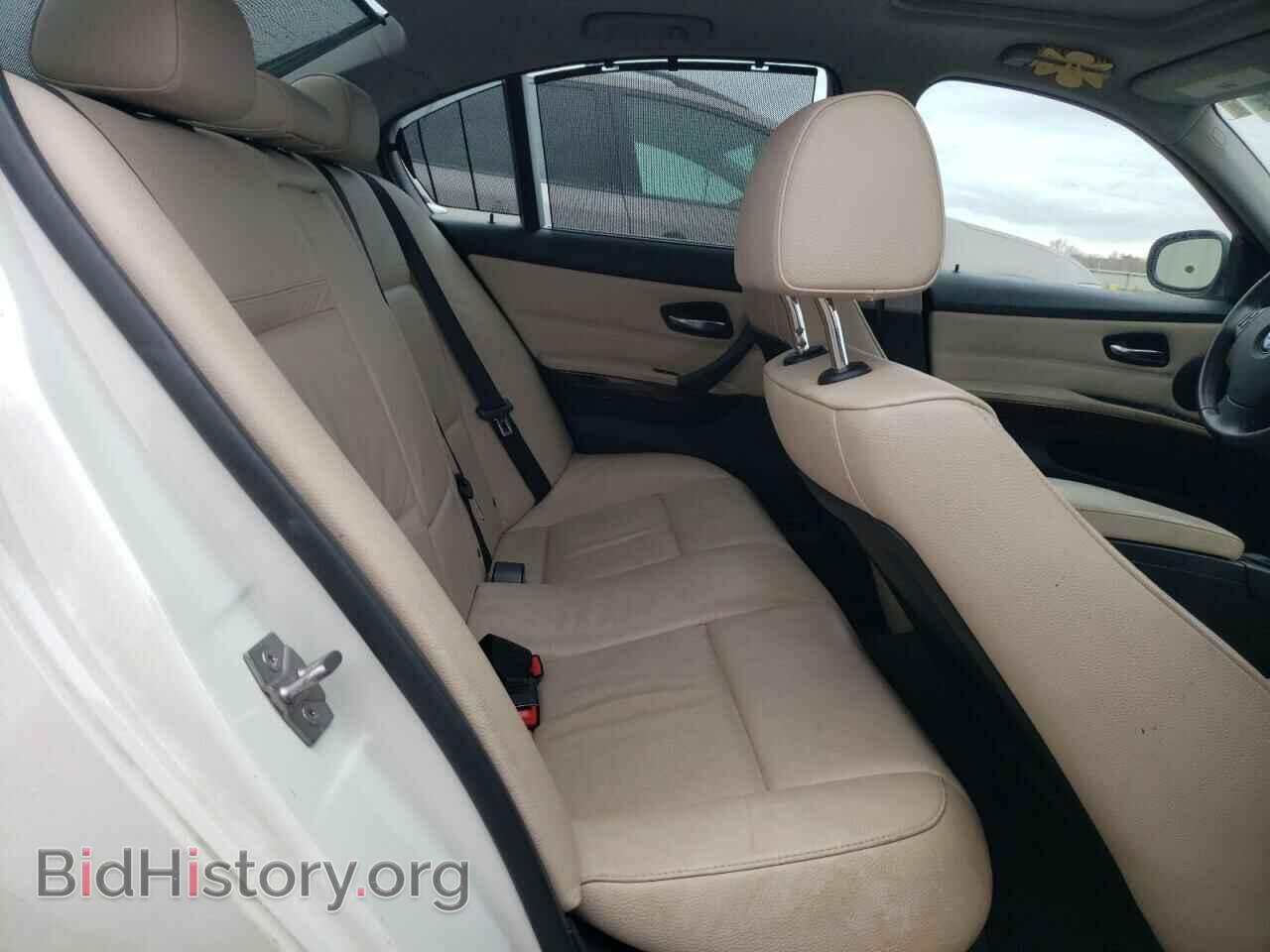 2011 BMW 3 SERIES - VIN: WBAPH7C53BE851333 - Фото 10