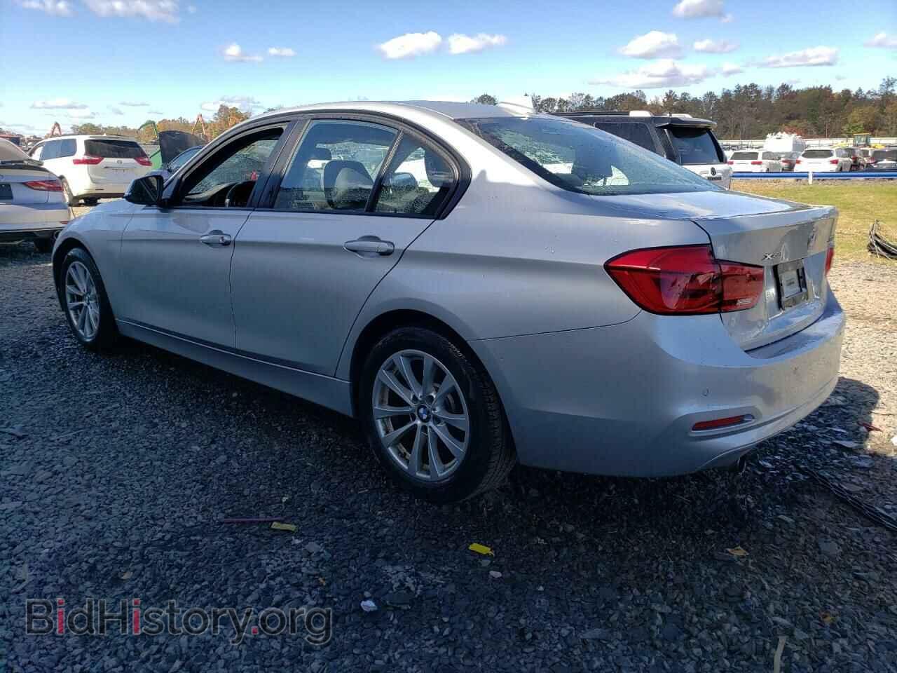 2016 BMW 3 SERIES - VIN: WBA8E5G52GNU20372 - Фото 2