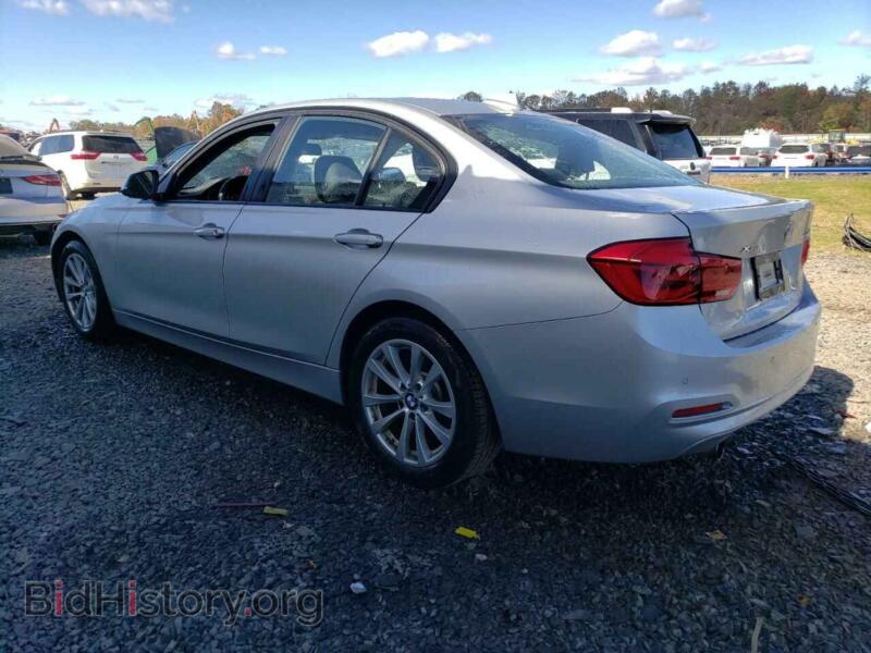 2016 BMW 3 SERIES (VIN WBA8E5G52GNU20372) — фото 2 из 12