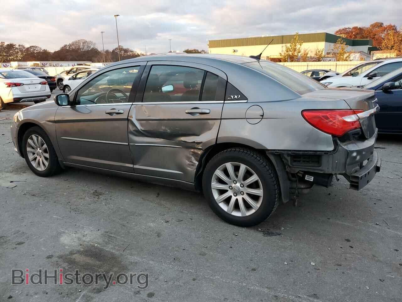 2013 CHRYSLER 200 - VIN: 1C3CCBBB6DN666372 - Фото 2