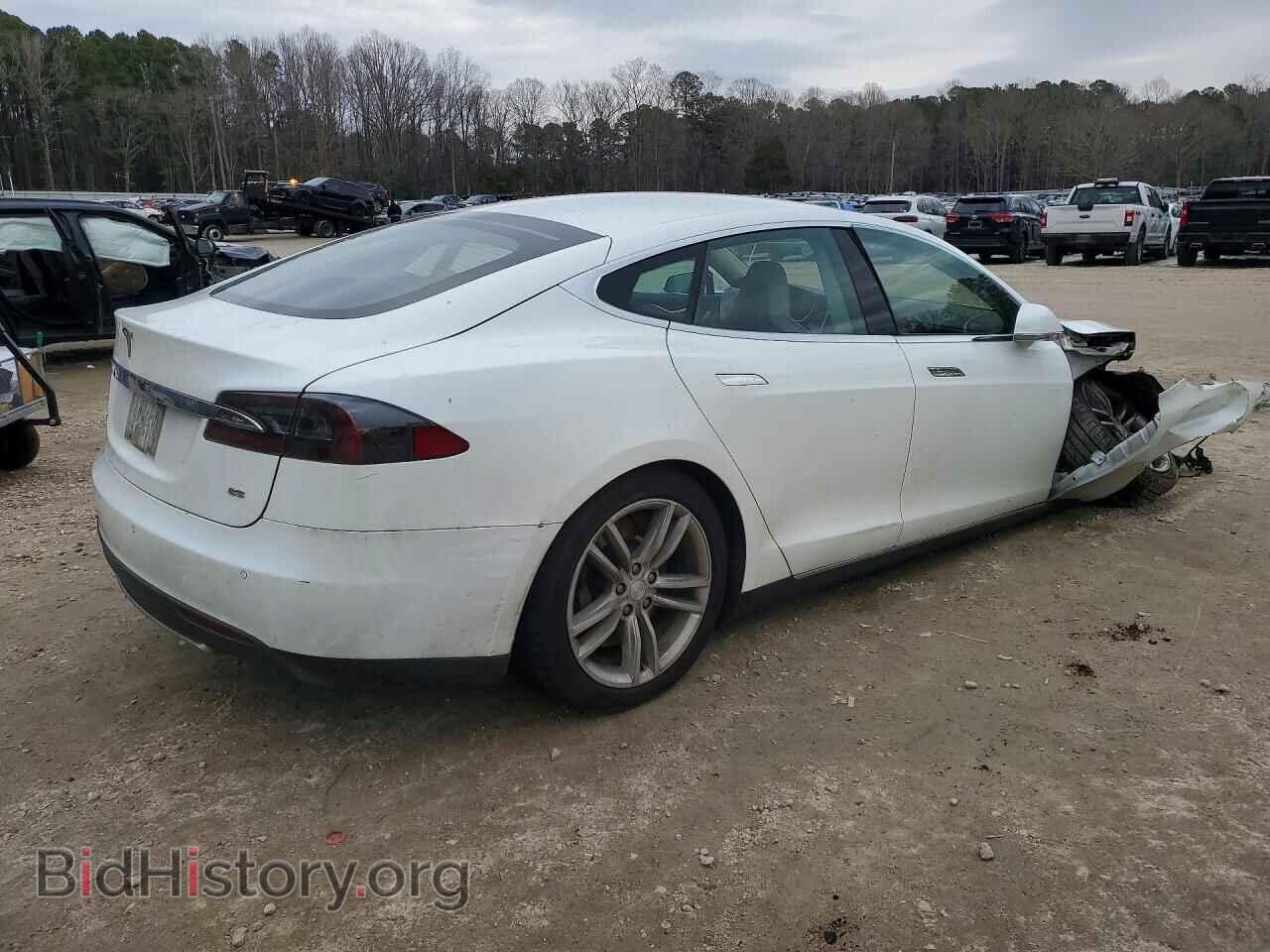 2014 TESLA MODEL S - VIN: 5YJSA1H1XEFP44870 - Photo 3