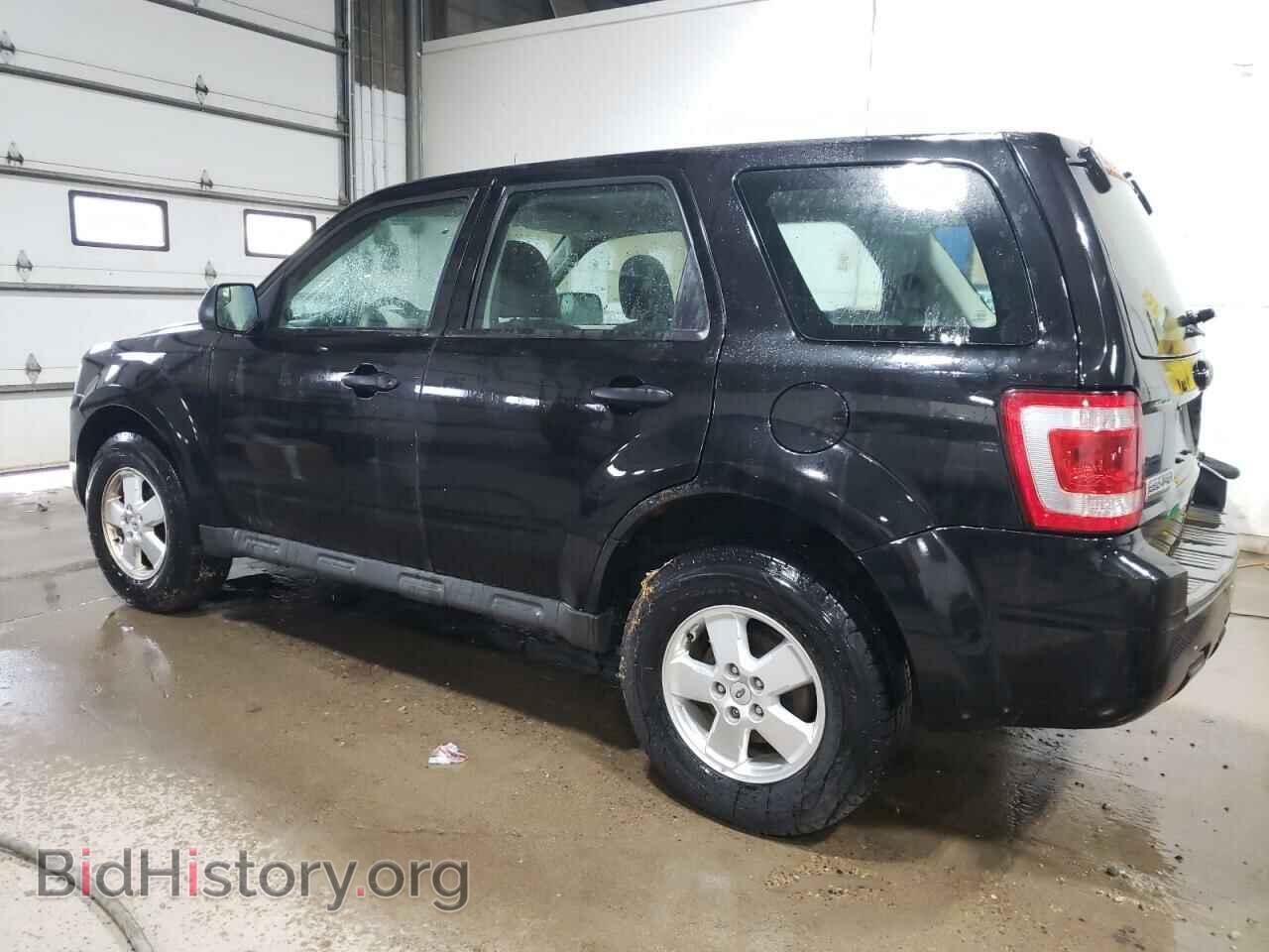 2011 FORD ESCAPE - VIN: 1FMCU0C71BKB03392 - Photo 2