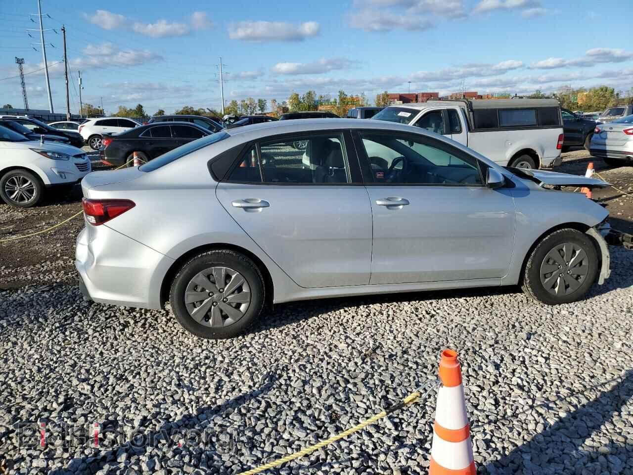 2020 KIA RIO - VIN: 3KPA24AD3LE296683 - Фото 3