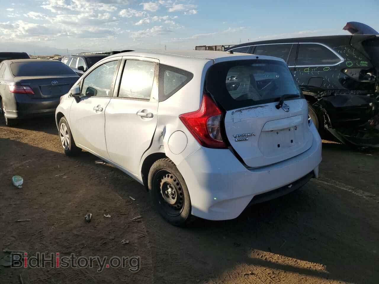 2019 NISSAN VERSA - VIN: 3N1CE2CP3KL360245 - Фото 2