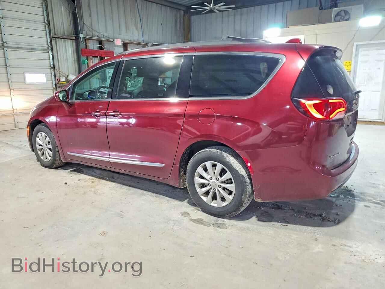 2017 CHRYSLER PACIFICA - VIN: 2C4RC1BG7HR747207 - Фото 2