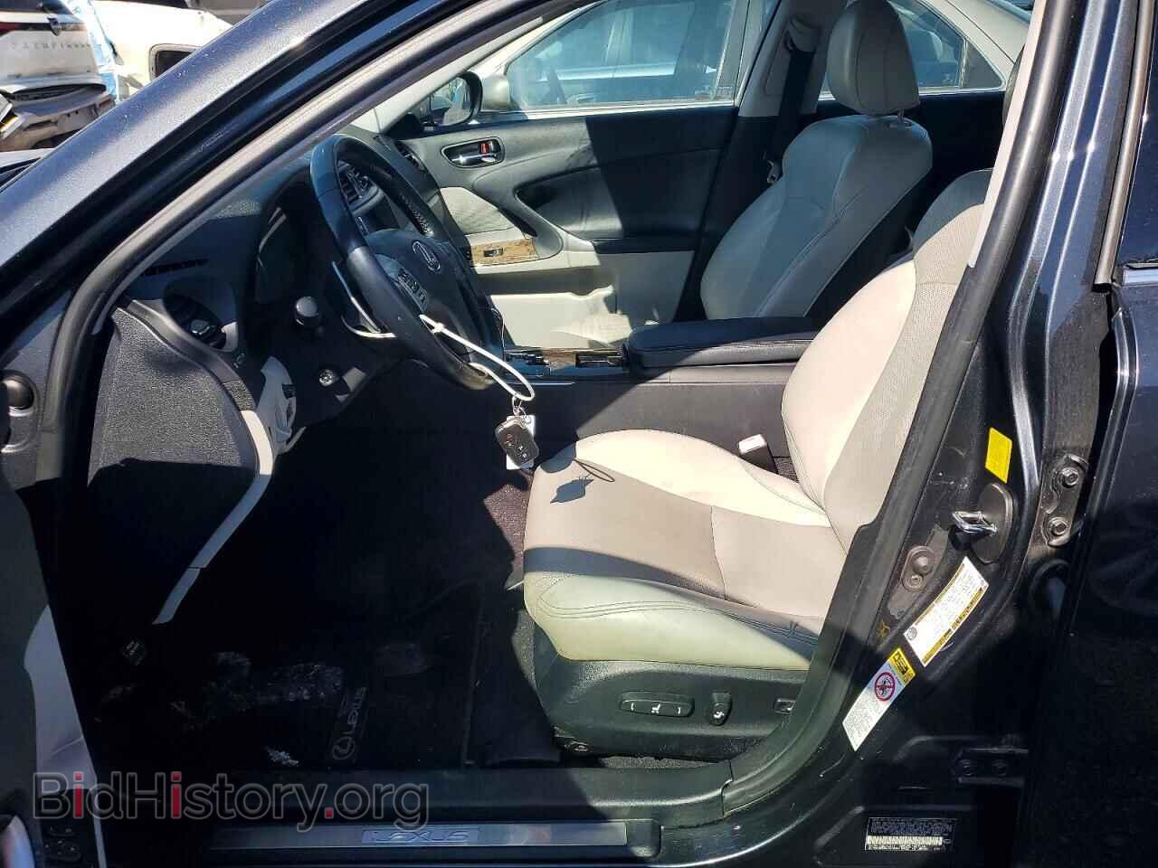 2011 LEXUS IS - VIN: JTHCF5C2XB5047272 - Photo 7
