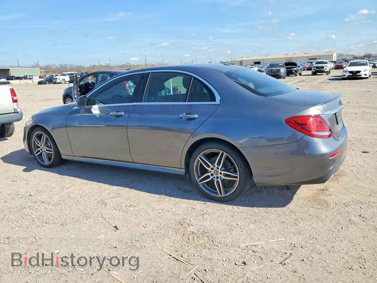 2019 MERCEDES-BENZ E-CLASS - VIN: WDDZF4JB1KA557368 - Фото 2