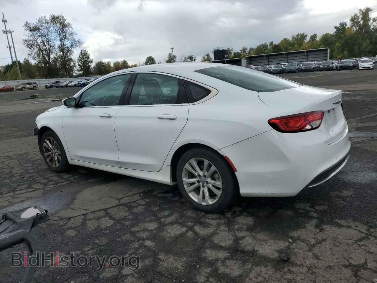 2015 CHRYSLER 200 - VIN: 1C3CCCAB7FN575203 - Фото 2