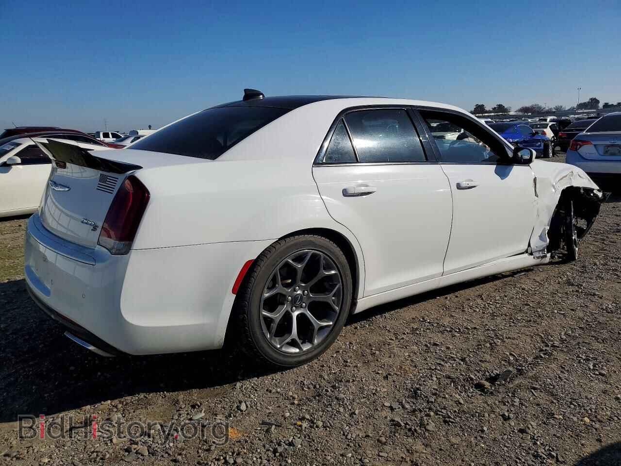 2018 CHRYSLER 300 - VIN: 2C3CCABG9JH141204 - Фото 3