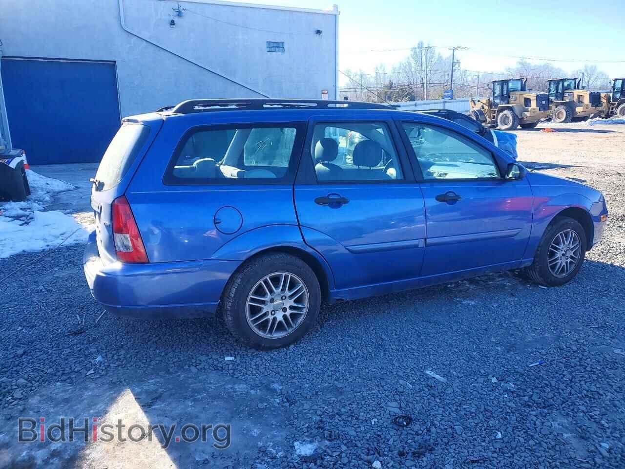 2005 FORD FOCUS - VIN: 1FAFP36NX5W318261 - Фото 3