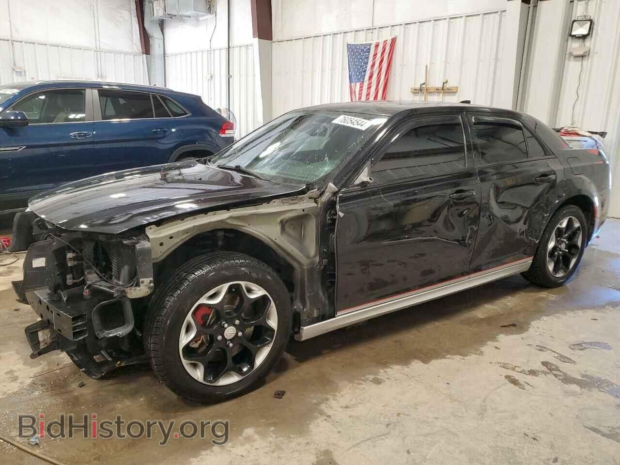 Фотография 2C3CCAGG7GH262010 - CHRYSLER 300 2016