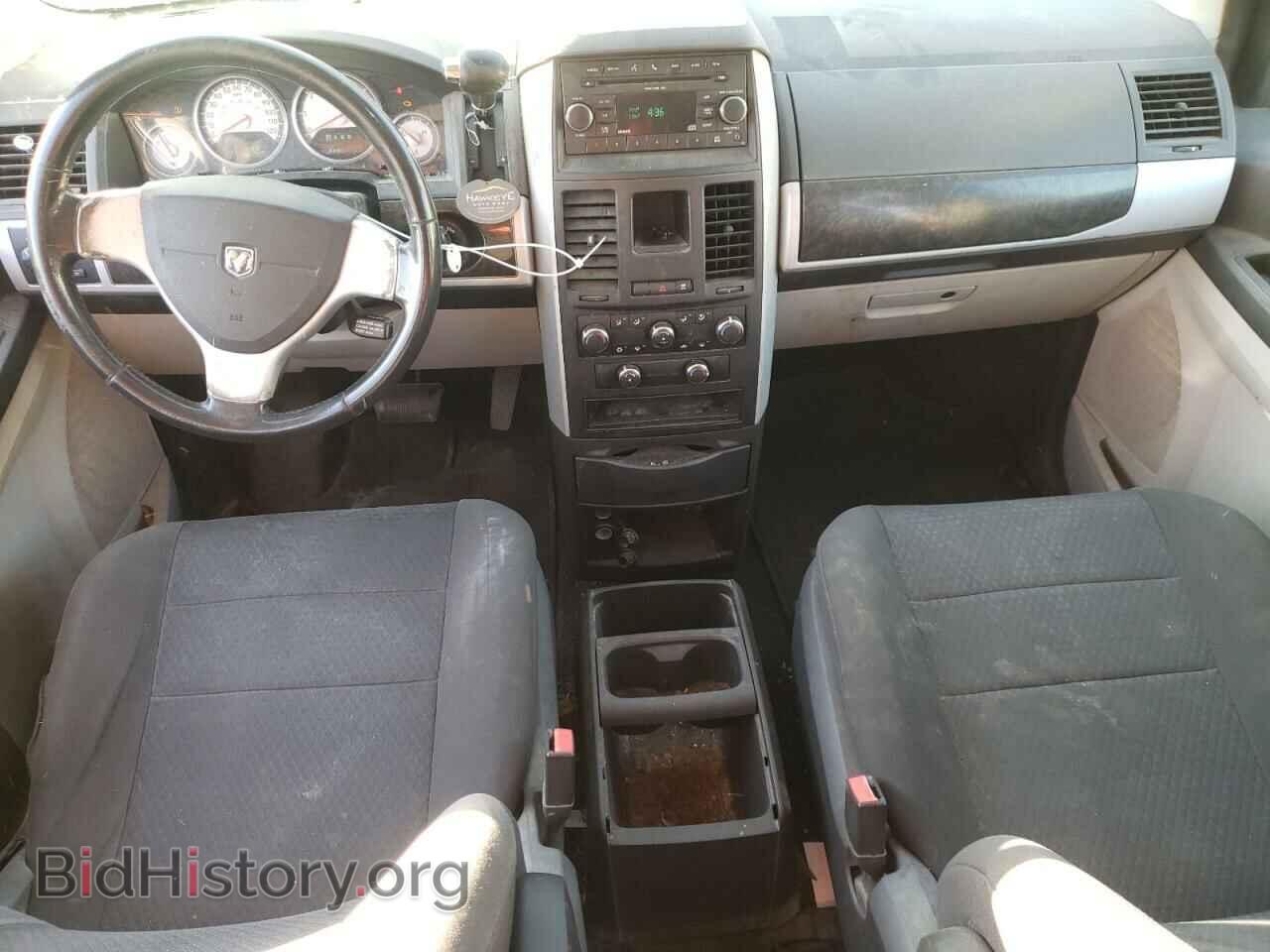 2010 DODGE CARAVAN - VIN: 2D4RN5D12AR219190 - Фото 8
