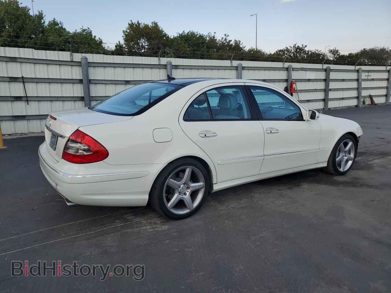 2009 MERCEDES-BENZ E-CLASS - VIN: WDBUF56X49B382860 - Фото 3