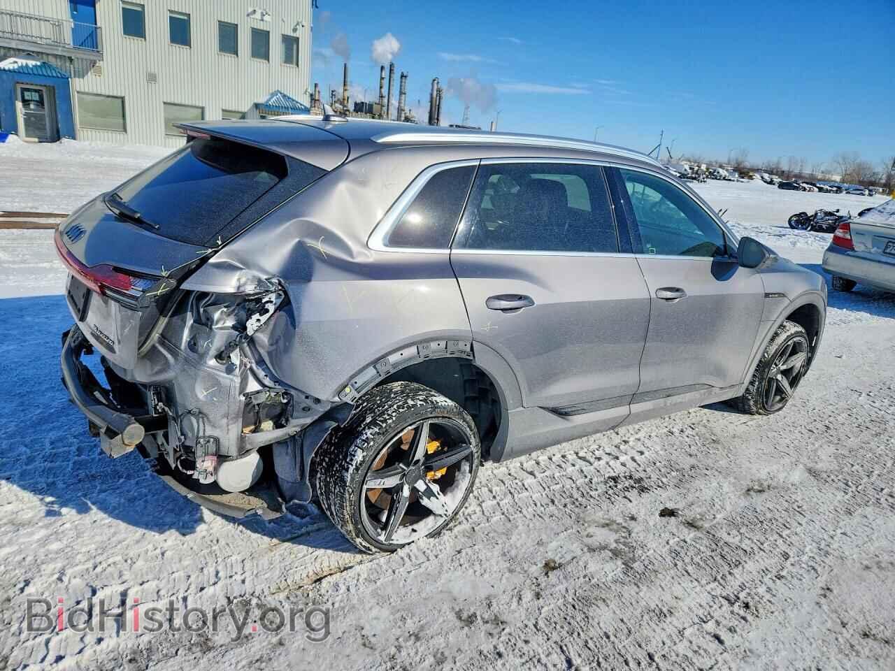 2019 AUDI E-TRON - VIN: WA1AAAGE4KB021993 - Фото 3
