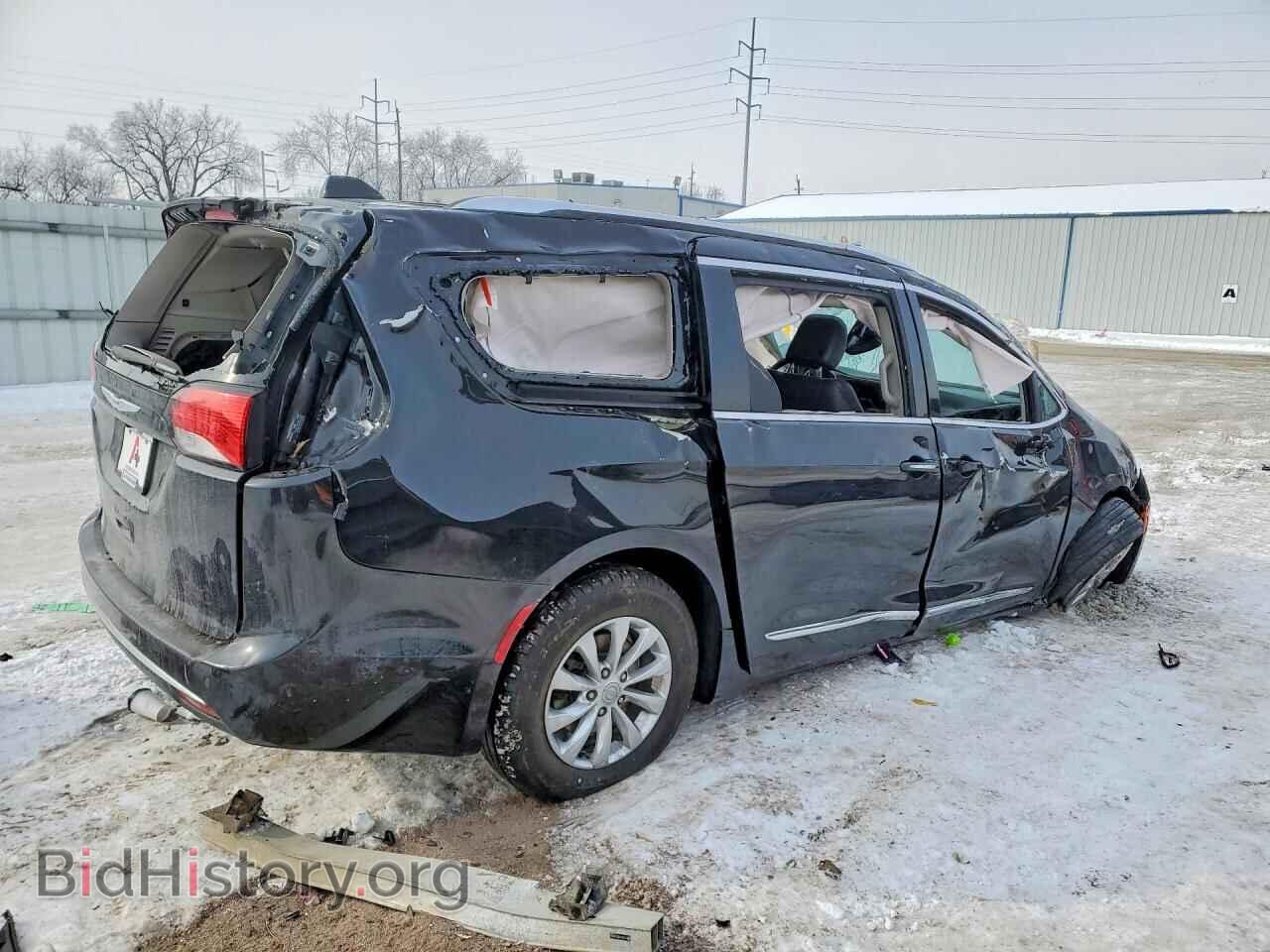 2019 CHRYSLER PACIFICA - VIN: 2C4RC1BG4KR597161 - Фото 3
