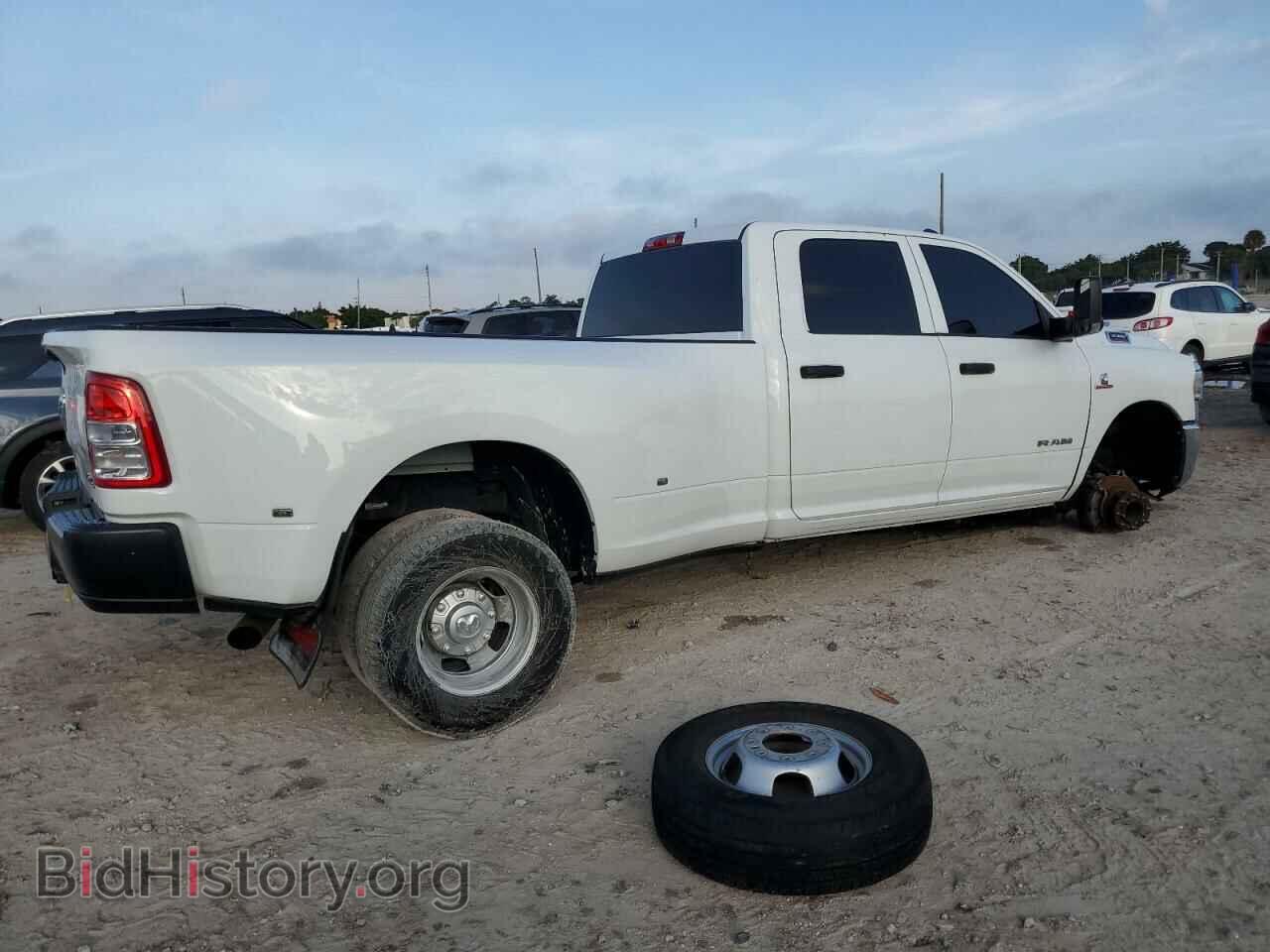 2022 RAM 3500 - VIN: 3C63RRGL3NG416156 - Фото 3