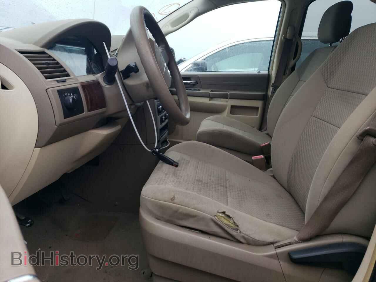 2010 CHRYSLER MINIVAN - VIN: 2A4RR2D11AR416006 - Photo 7