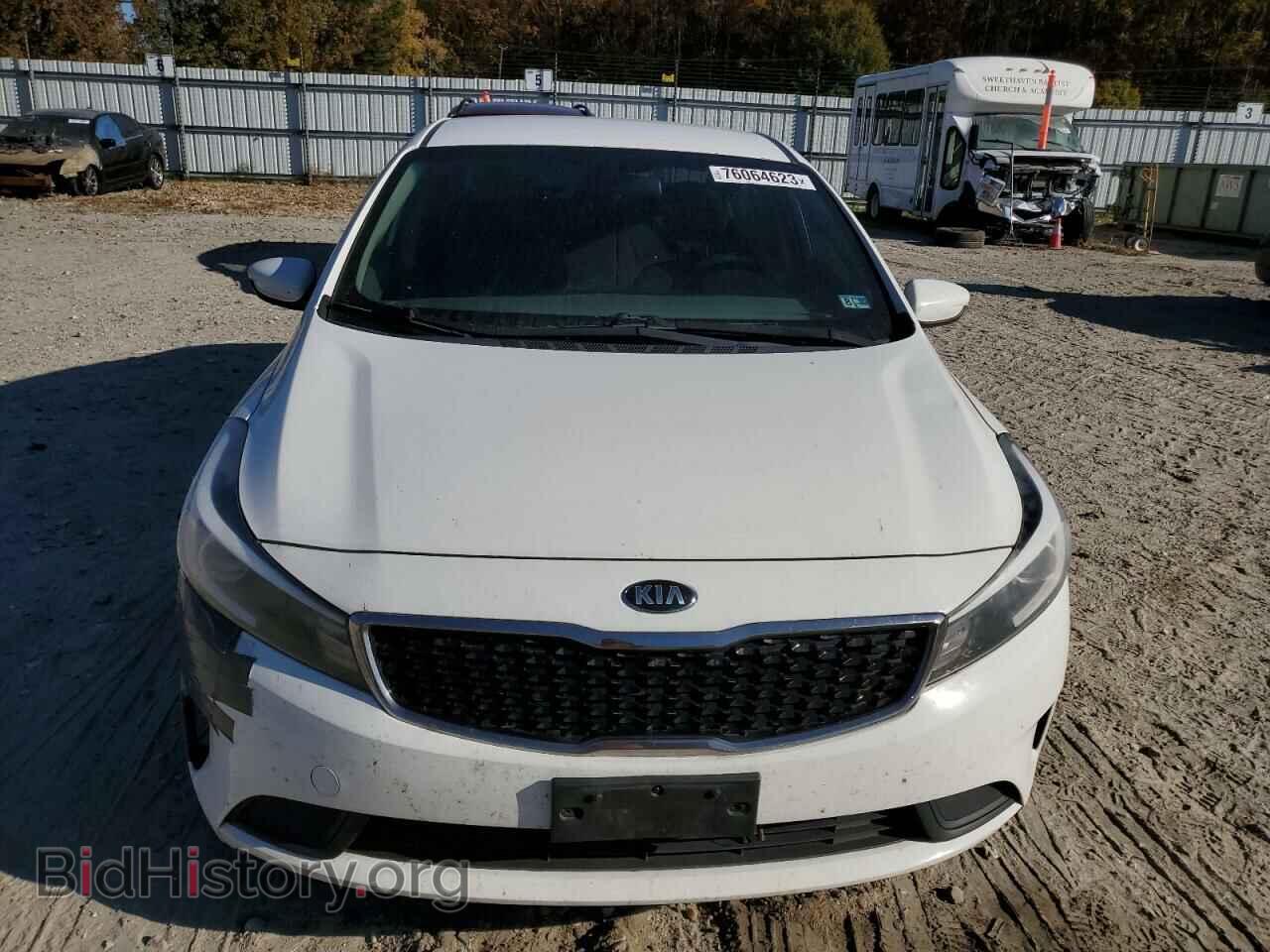2017 KIA FORTE - VIN: 3KPFK4A77HE052011 - Фото 5