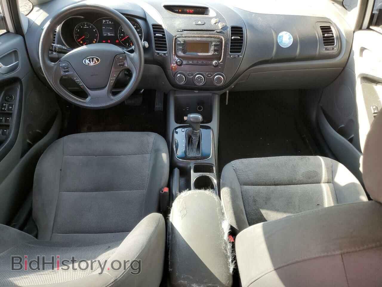 2017 KIA FORTE - VIN: 3KPFK4A77HE052011 - Фото 8