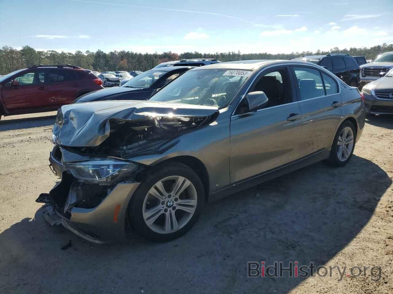 Photo WBA8B9C57JK677137 - BMW 3 SERIES 2018