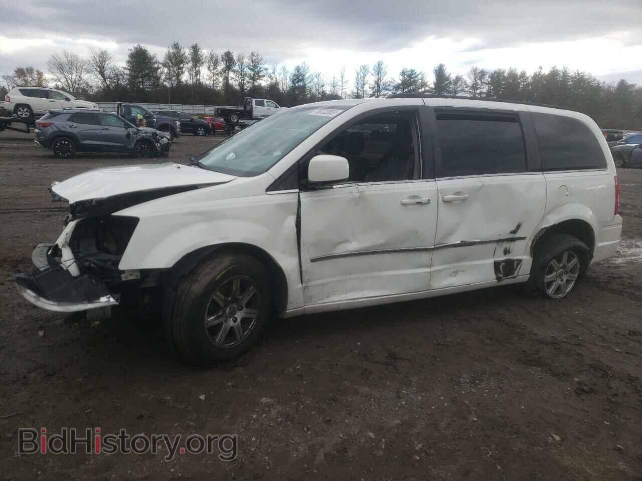 Photo 2A4RR5D10AR308929 - CHRYSLER MINIVAN 2010