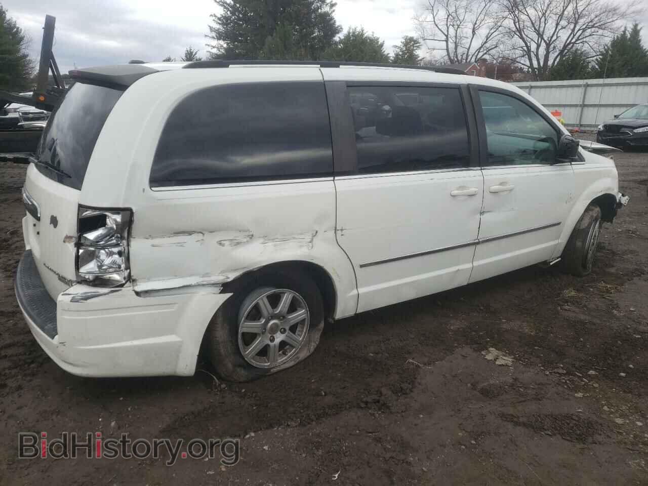 2010 CHRYSLER MINIVAN - VIN: 2A4RR5D10AR308929 - Фото 3
