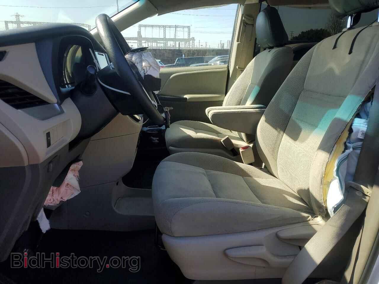 2017 TOYOTA All Models - VIN: 5TDZZ3DC2HS853897 - Фото 7