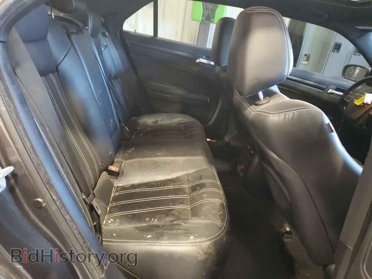 2013 CHRYSLER 300 - VIN: 2C3CCABG2DH553209 - Фото 10