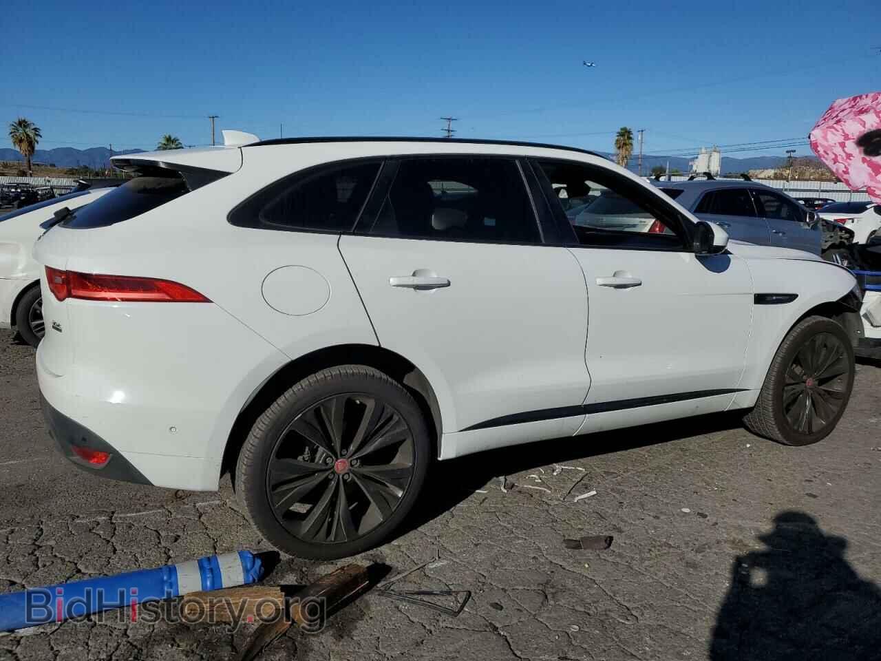 2017 JAGUAR F-PACE - VIN: SADCL2BVXHA071709 - Фото 3