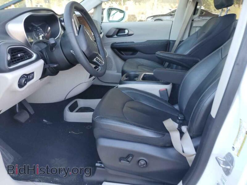 2022 Chrysler PACIFICA (VIN 2C4RC1BG0NR153702) — фото 7 из 11