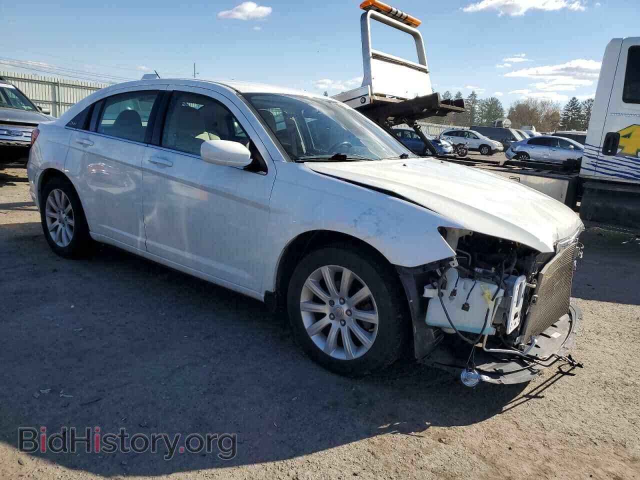 2013 CHRYSLER 200 - VIN: 1C3CCBBG2DN608092 - Фото 4