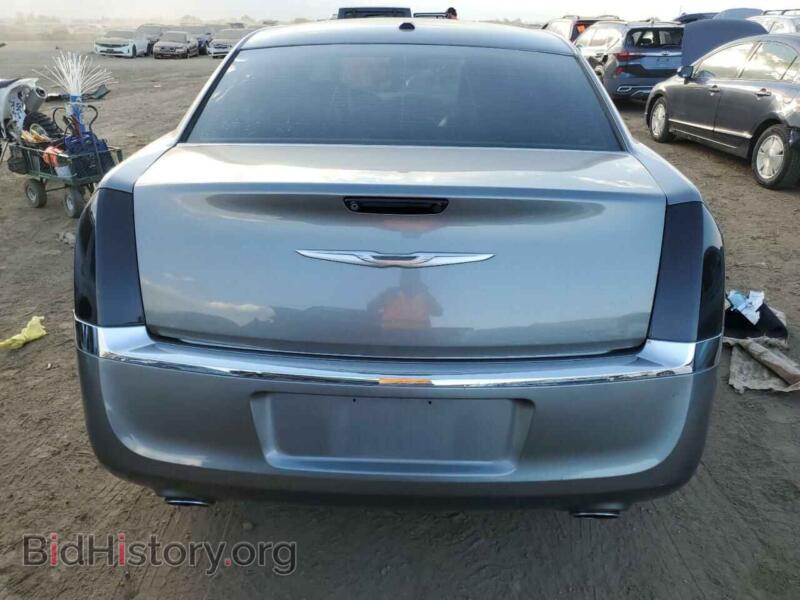 2012 Chrysler 300 (VIN 2C3CCAHG1CH153177) — фото 6 из 12