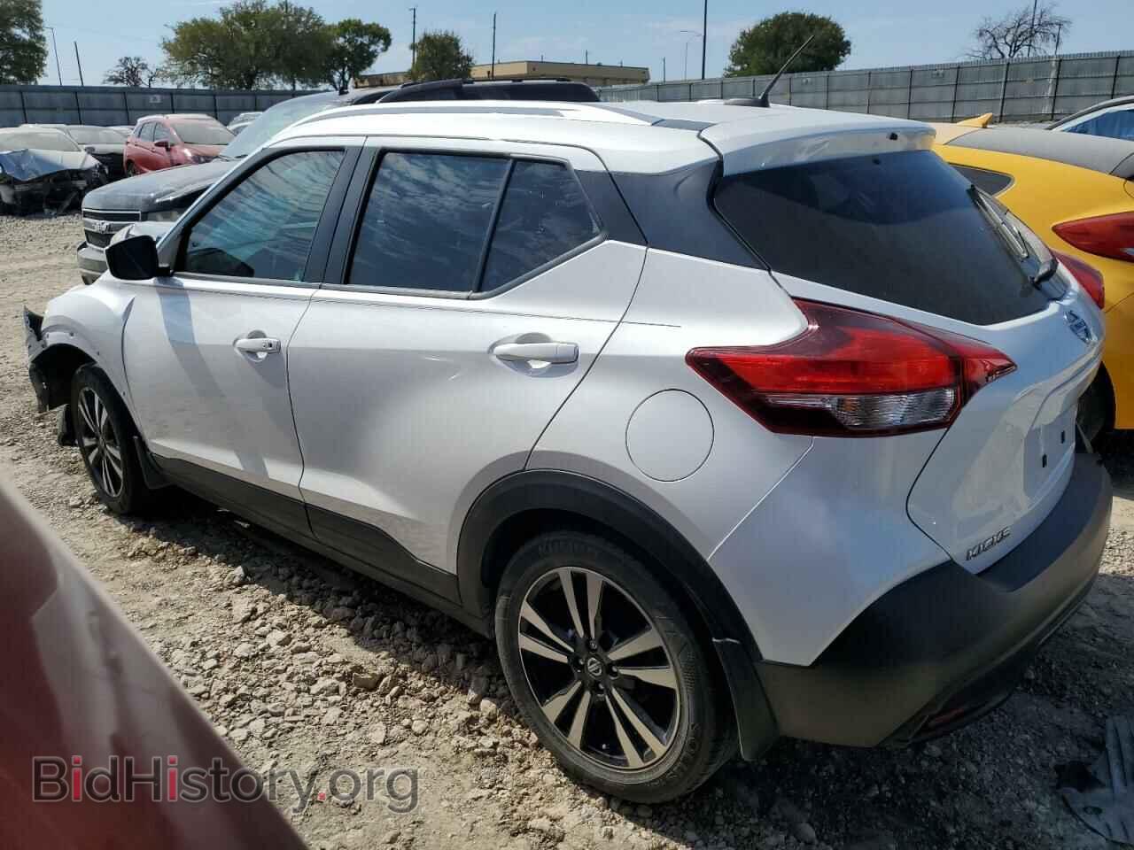 2019 NISSAN KICKS - VIN: 3N1CP5CU3KL497963 - Фото 2