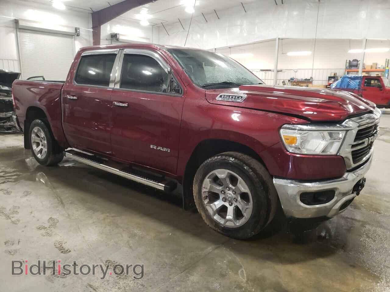 2019 RAM 1500 - VIN: 1C6SRFFT8KN732361 - Фото 4