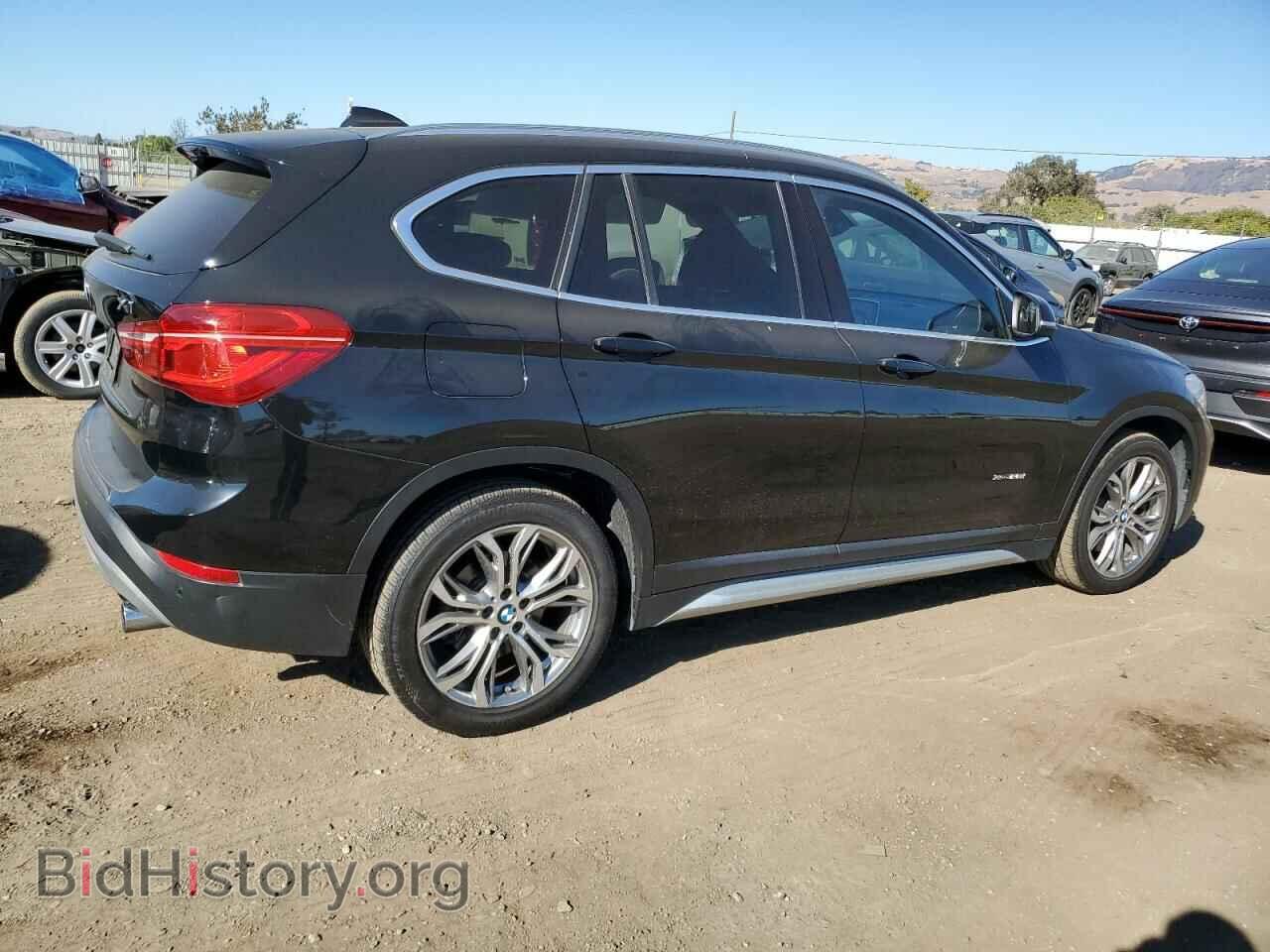 2017 BMW X1 - VIN: WBXHT3Z30H4A55163 - Фото 3